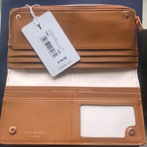 Ted Baker London Women’s Wallet. New with Tag